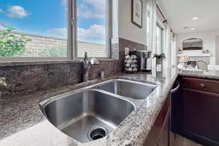 6838 Simmons Way, Moorpark, CA 93021 - Photo 14