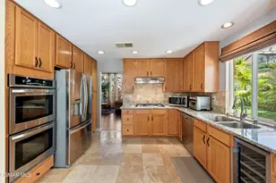 758 Cranmont Ct, Simi Valley, CA 93065 - Photo 16