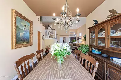 758 Cranmont Court, Simi Valley, CA 93065 - Photo 12