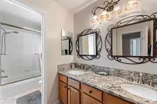 758 Cranmont Ct, Simi Valley, CA 93065 - Photo 40