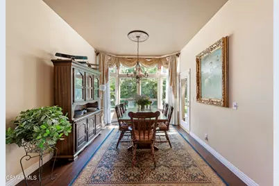 758 Cranmont Court, Simi Valley, CA 93065 - Photo 10