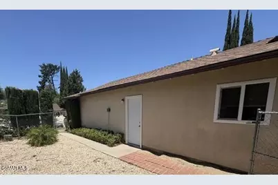2542 Sirius Street, Thousand Oaks, CA 91360 - Photo 34