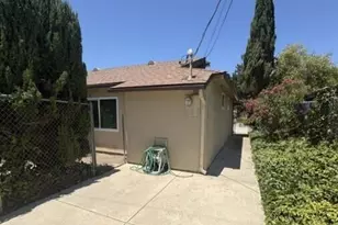 2542 Sirius St, Thousand Oaks, CA 91360 - Photo 34