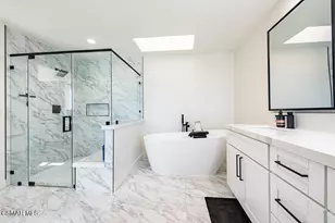1725 Royal St George Dr, Westlake Village, CA 91362 - Photo 14