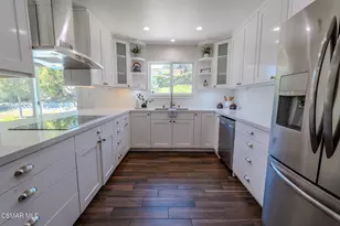 353 Kevin St, Thousand Oaks, CA 91360 - Photo 8