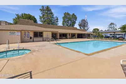 15750 Arroyo Drive #143, Moorpark, CA 93021 - Photo 40