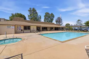 15750 Arroyo Dr, Moorpark, CA 93021 - Photo 40