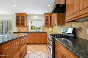 6626 Oak Forest Dr, Oak Park, CA 91377 - Photo 16