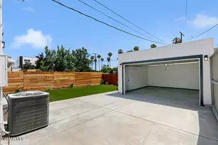 2958 West Blvd, Los Angeles, CA 90016 - Photo 30