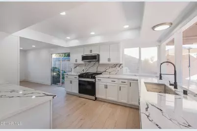 4524 Greengate Court, Westlake Village, CA 91361 - Photo 4