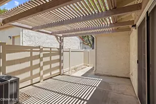 2227 Birchdale Dr, Thousand Oaks, CA 91362 - Photo 10