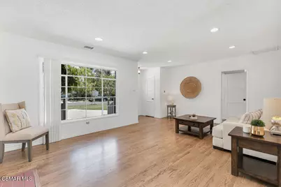 19910 Enadia Way, Winnetka, CA 91306 - Photo 18