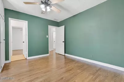 19910 Enadia Way, Winnetka, CA 91306 - Photo 34