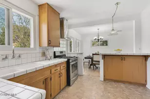 19910 Enadia Way, Winnetka, CA 91306 - Photo 20