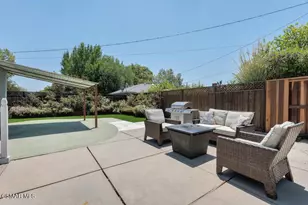 19910 Enadia Way, Winnetka, CA 91306 - Photo 58
