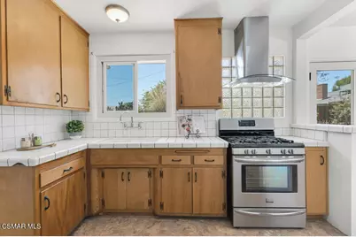 19910 Enadia Way, Winnetka, CA 91306 - Photo 12