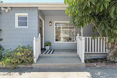 19910 Enadia Way, Winnetka, CA 91306 - Photo 4