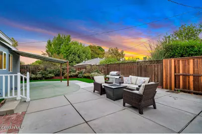 19910 Enadia Way, Winnetka, CA 91306 - Photo 40