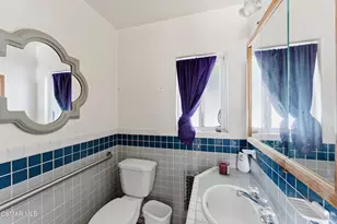 20709 Schoolcraft St, Winnetka, CA 91306 - Photo 16
