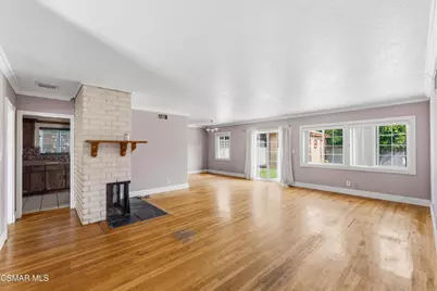 20709 Schoolcraft Street, Winnetka, CA 91306 - Photo 4