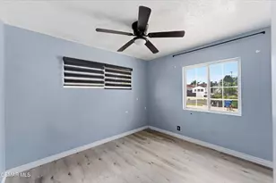 20709 Schoolcraft St, Winnetka, CA 91306 - Photo 14