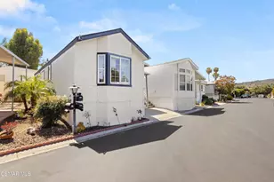 246 Dinsmore Dr, Thousand Oaks, CA 91362 - Photo 2