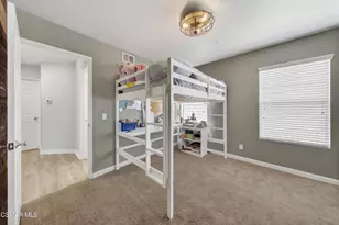 3072 Lamplighter St, Simi Valley, CA 93065 - Photo 10
