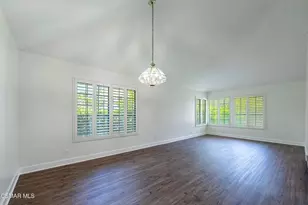 27555 Freetown Ln, Agoura Hills, CA 91301 - Photo 8