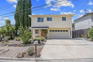 593 Benson Way, Thousand Oaks, CA 91360 - Photo 2
