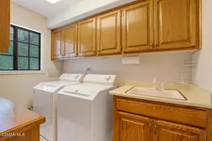 4526 Gloria Ave, Encino, CA 91436 - Photo 26