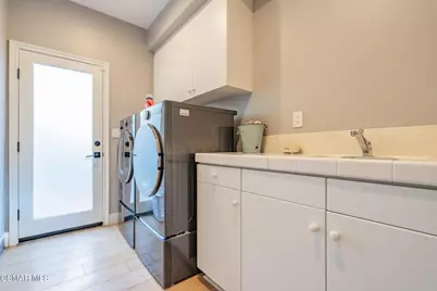 5445 Via Nicola, Newbury Park, CA 91320 - Photo 16