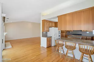 5490 Wembly Ave, Oak Park, CA 91377 - Photo 16
