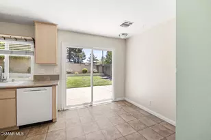 650 Hacienda Dr, Camarillo, CA 93012 - Photo 8