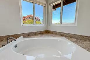 1761 Rivendell Cir, Newbury Park, CA 91320 - Photo 48