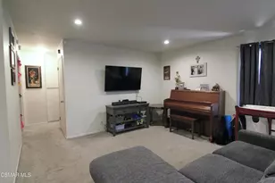 992 Vallejo Ave, Simi Valley, CA 93065 - Photo 4