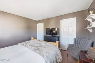 2273 Rudolph Dr, Simi Valley, CA 93065 - Photo 40