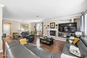 2273 Rudolph Dr, Simi Valley, CA 93065 - Photo 24