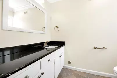 27987 Urbandale Avenue, Saugus, CA 91350 - Photo 20