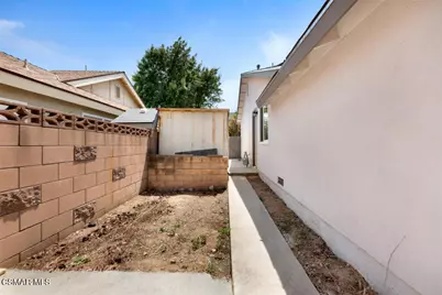 27987 Urbandale Avenue, Saugus, CA 91350 - Photo 30