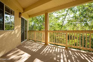 697 Sutton Crest Trail, Oak Park, CA 91377 - Photo 30