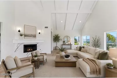 6022 Cielo Vista Court, Camarillo, CA 93012 - Photo 10