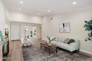 25336 Village 25, Camarillo, CA 93012 - Photo 8