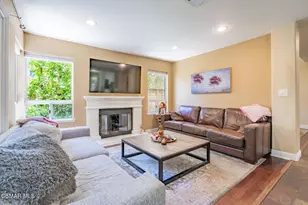 776 Holbertson Ct, Simi Valley, CA 93065 - Photo 32