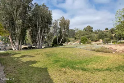 2776 Erringer Road #19, Simi Valley, CA 93065 - Photo 32