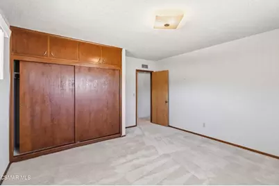 318 Carla Drive, Simi Valley, CA 93065 - Photo 26
