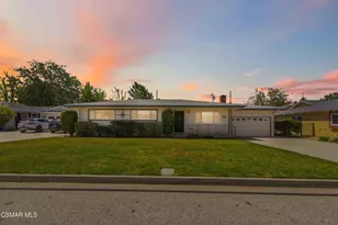 318 Carla Dr, Simi Valley, CA 93065 - Photo 2