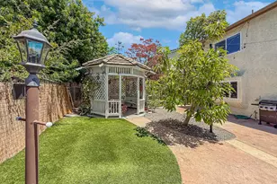 2111 Peak Pl, Thousand Oaks, CA 91362 - Photo 50