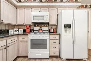 2825 Shoreview Cir, Westlake Village, CA 91361 - Photo 12