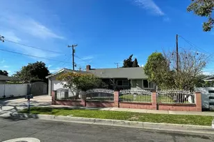 842 S Corta Dr, Santa Ana, CA 92704 - Photo 4