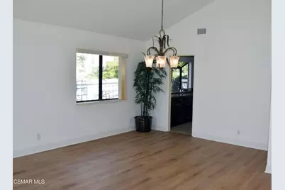2462 Rikkard Drive, Thousand Oaks, CA 91362 - Photo 8